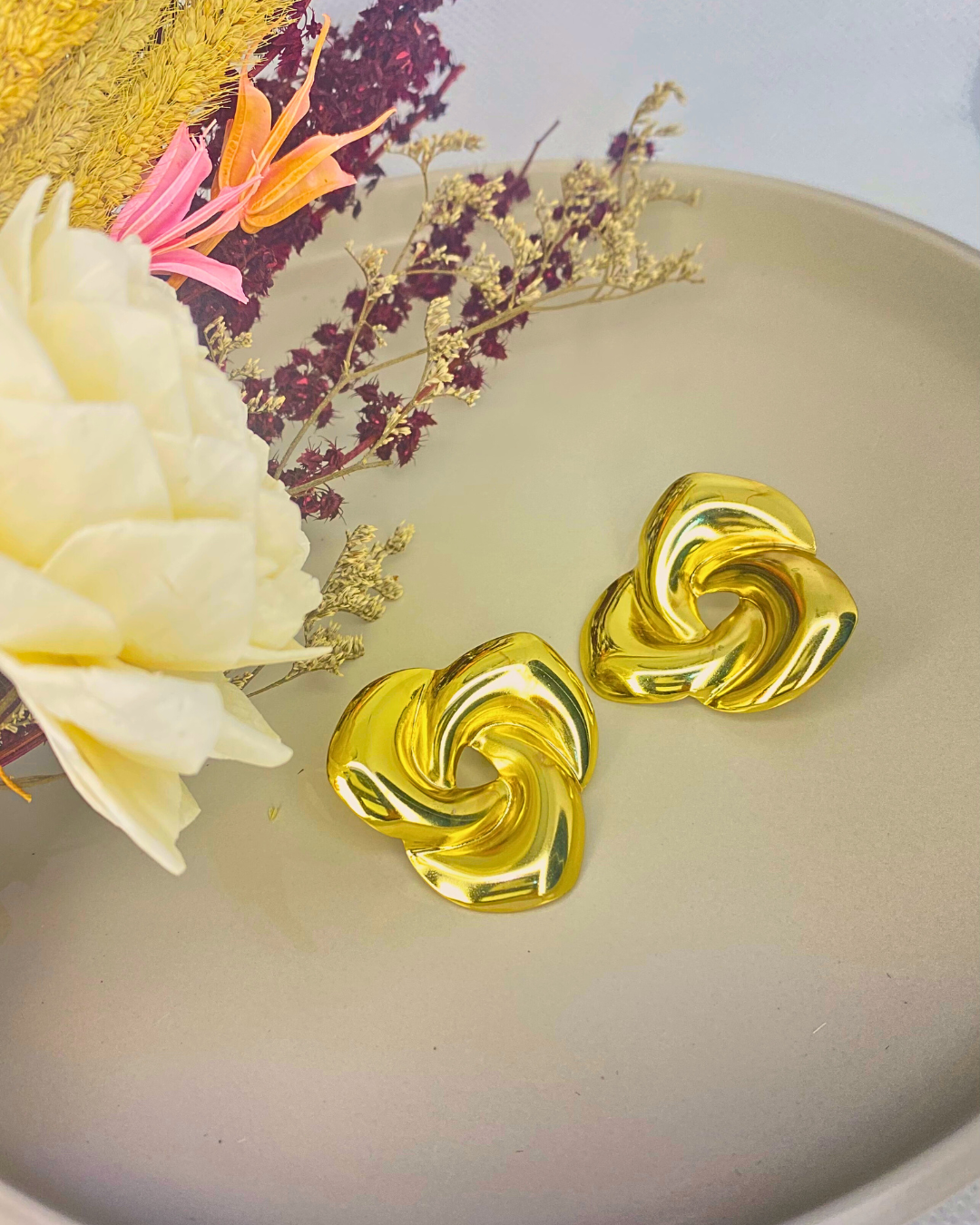 Chic Triple Twisted Gold Stud Earrings - 18K Gold Plated 316L Stainless Steel