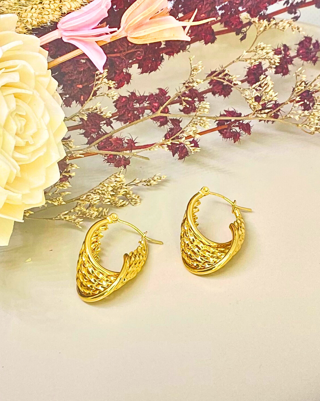 Chic Twisted Loop Earrings - 18K Gold Plated 316L Stainless Steel