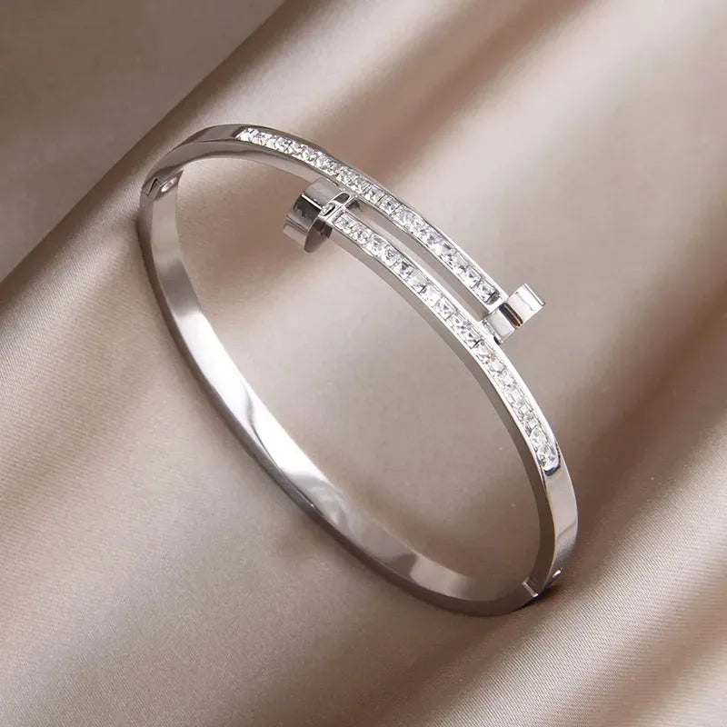 "Pavé Zircon Nail Head Bangle – 18K Gold Plated 304 Stainless Steel, Modern Minimalist Bracelet"