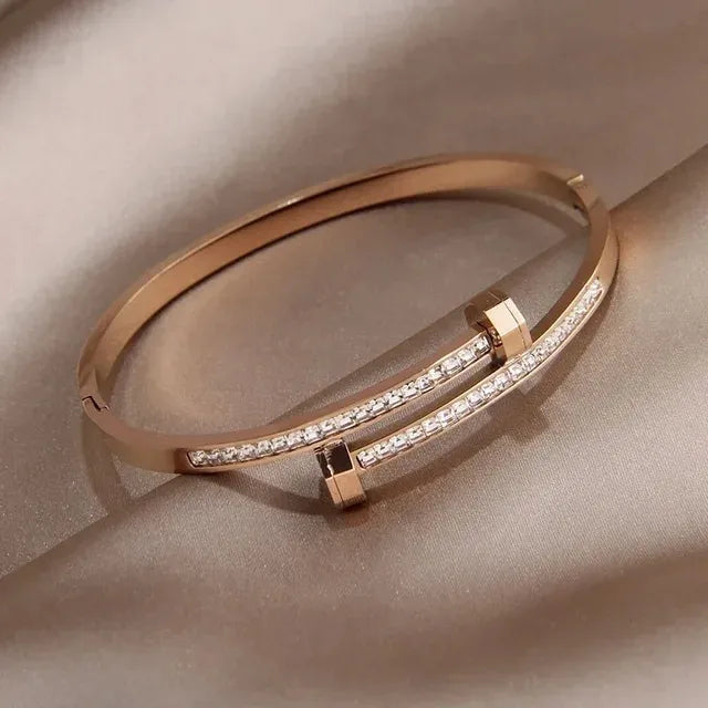 "Pavé Zircon Nail Head Bangle – 18K Gold Plated 304 Stainless Steel, Modern Minimalist Bracelet"