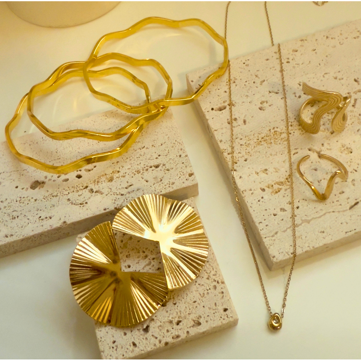 The Versatile Edit Set β Style It Your Way Collection, 18K Gold Plated Stainless Steel