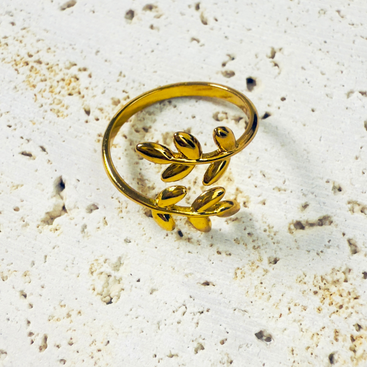 Minimalist Olive Leaf Adjustable Ring β 18K Gold Plated 316L Stainless Steel