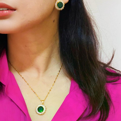 Wrapped in Luxury (Jewelry Set & Gift Set Collection)