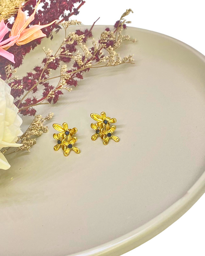 Chic Triple Flower Pearl Inlay Stud Earrings -  18K Gold Plated 316L Stainless Steel