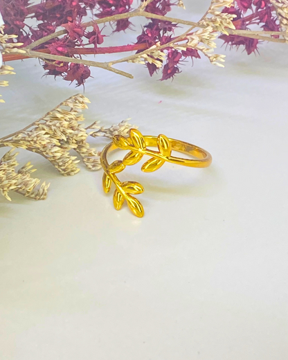 Minimalist Olive Leaf Adjustable Ring - 18K Gold Plated 316L Stainless Steel
