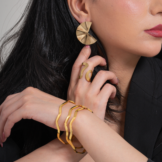 The Versatile Edit Set – Style It Your Way Collection, 18K Gold Plated Stainless Steel