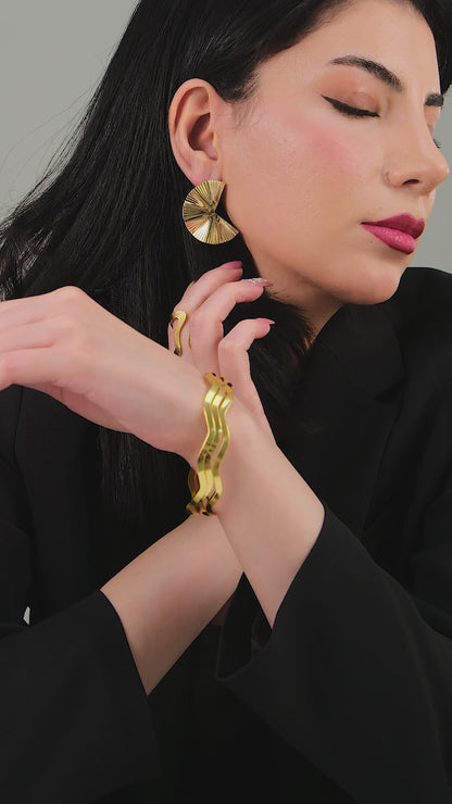 The Versatile Edit Set – Style It Your Way Collection, 18K Gold Plated Stainless Steel